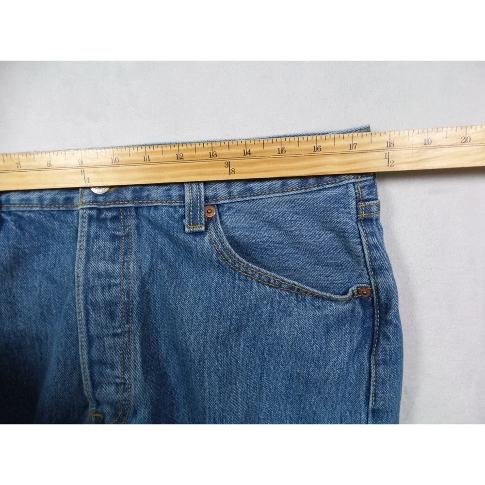 Levis 501 Jeans Mens Size 35 x 30 Blue Denim Classic Straight Leg Button Fly